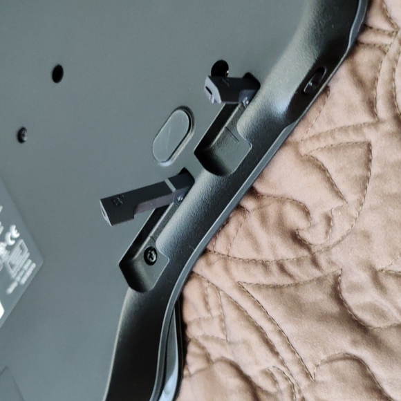 Logitech Keyboard - Picture 4 of 7